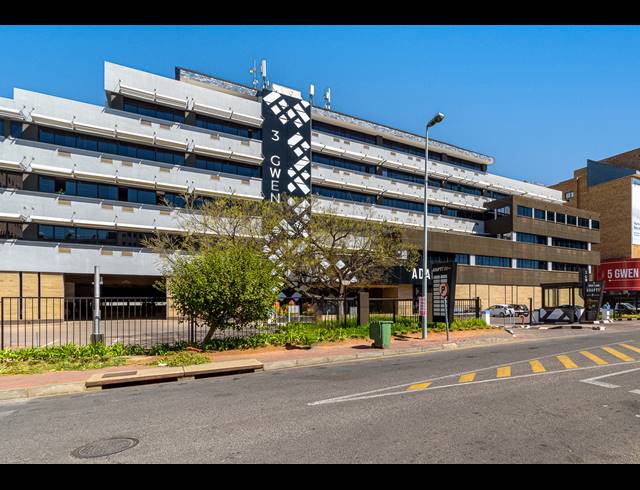 8,326.40M² OFFICE FOR SALE IN SANDOWN